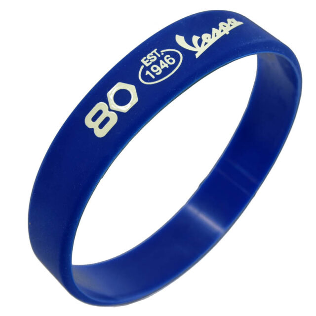 8L0240MNNBLU